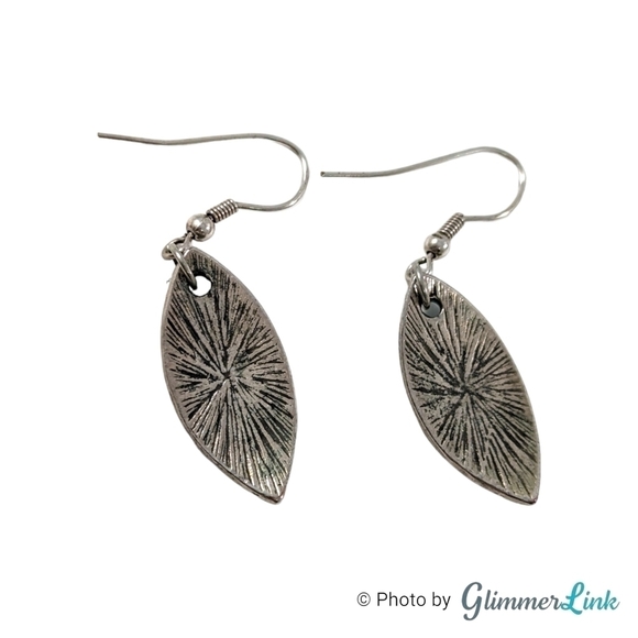 Green Enamel Oval Leaf Shaped Silver Tone Dangle Earrings - Picture 6 of 9